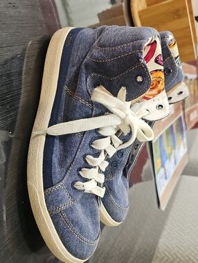 Coach Ellis Denim Poppy High Top Sneakers Size 9.5 B Blue Floral